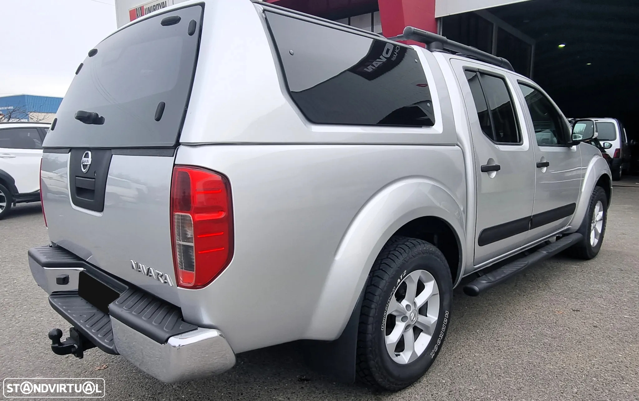 Nissan Navara Premium - 9