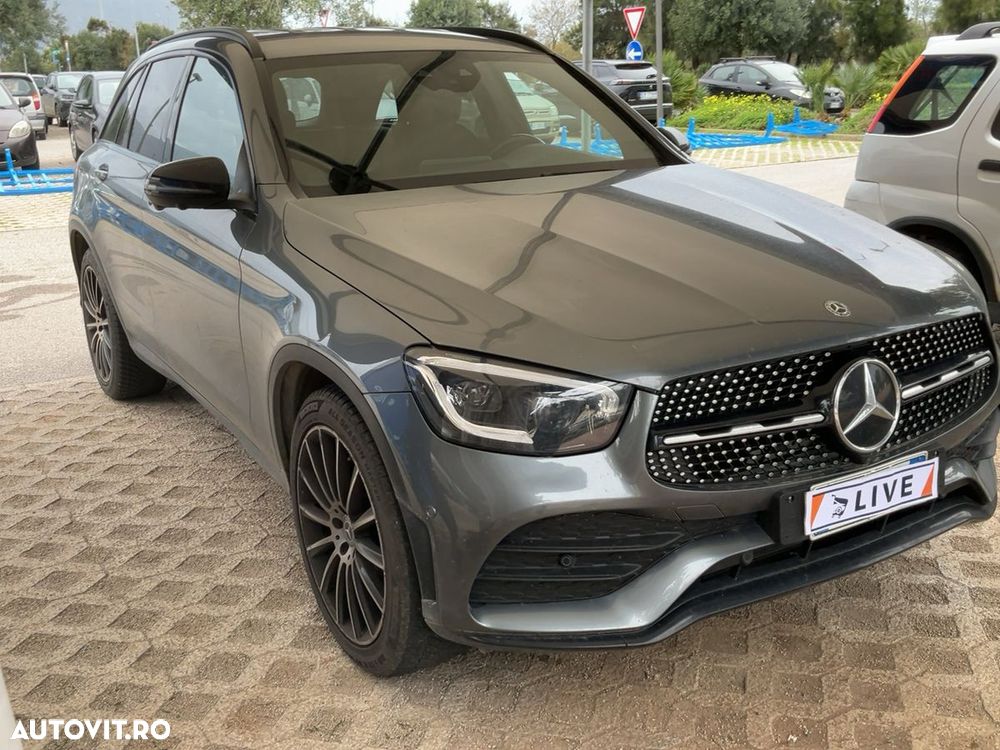 Mercedes-Benz GLC 300 d 4MATIC 9G-TRONIC AMG Line - 4