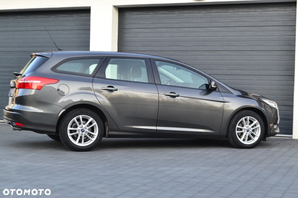 Ford Focus 1.5 EcoBoost Start-Stopp-System COOL&CONNECT - 22