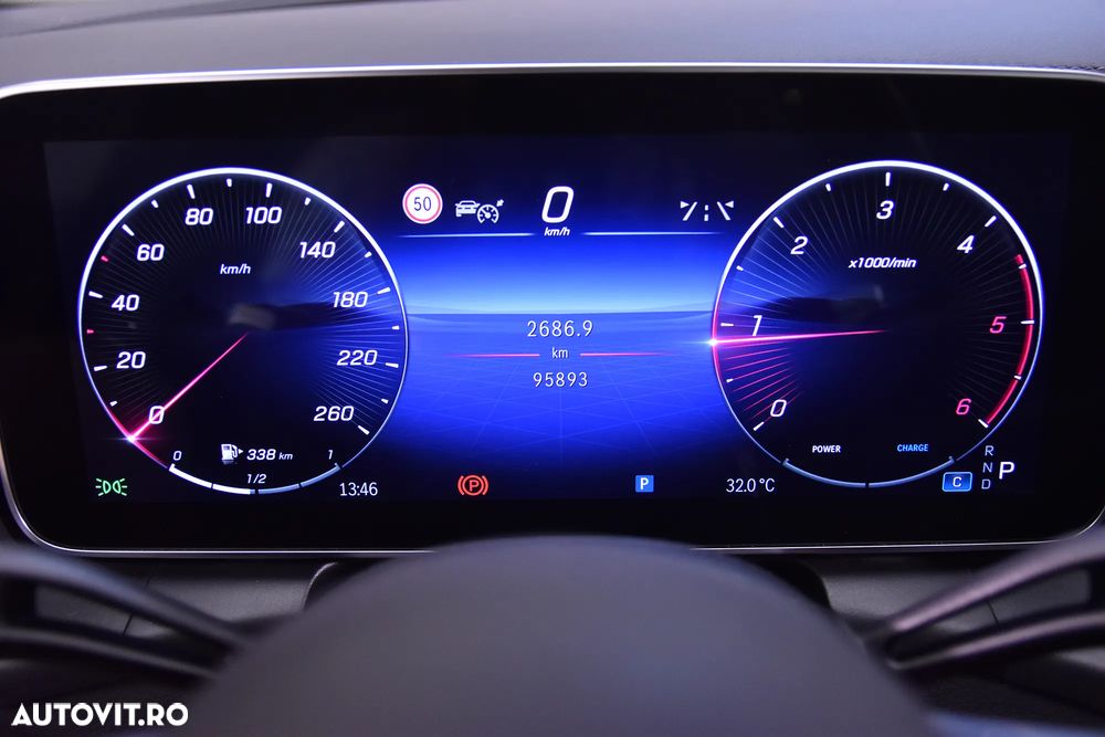 Mercedes-Benz GLC 220 d 4Matic 9G-TRONIC AMG Line Advanced - 10
