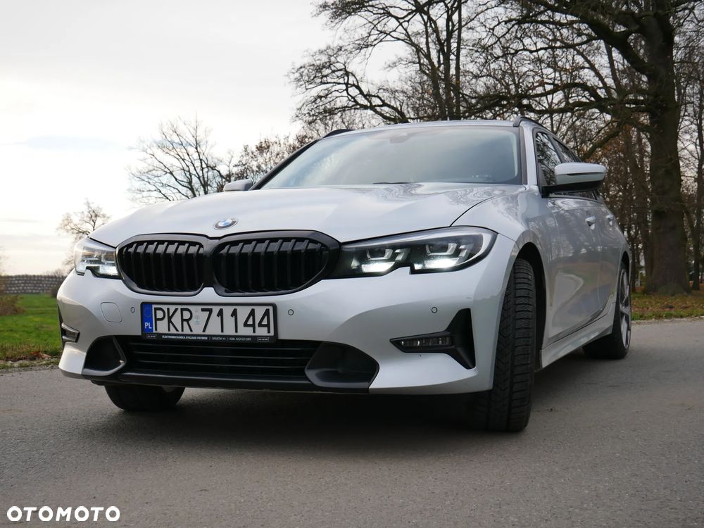 BMW Seria 3 320d MHEV - 8