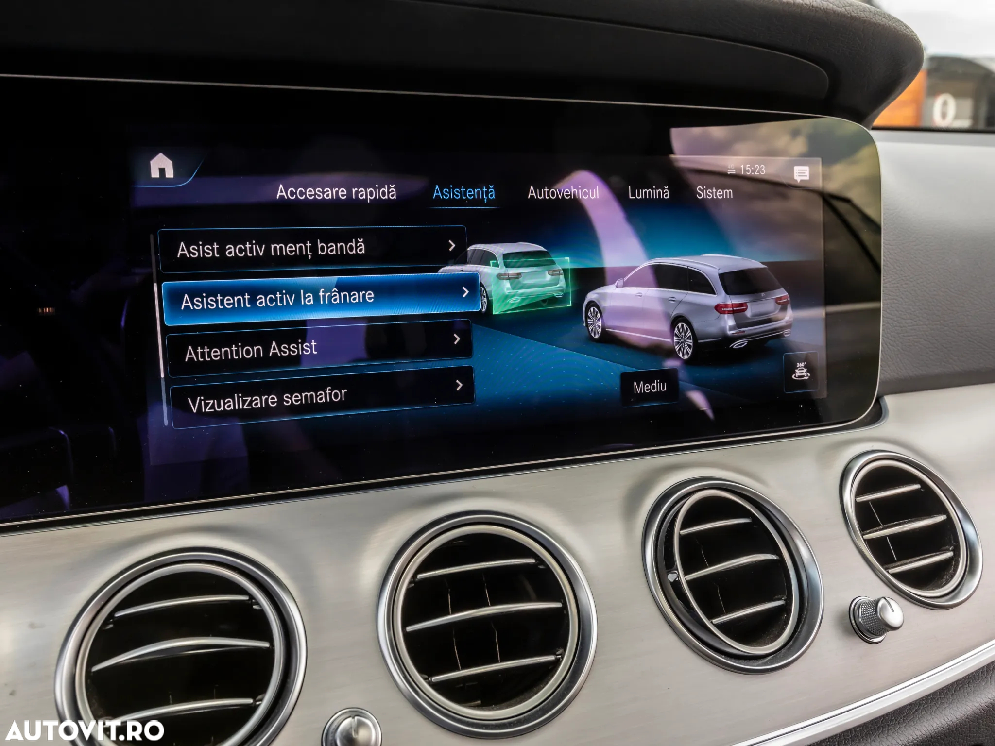 Mercedes-Benz E 300 de T 9G-TRONIC Exclusive - 32