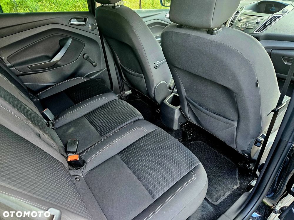 Ford C-MAX - 17