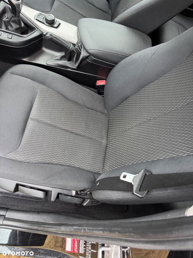 BMW Seria 1 - 23