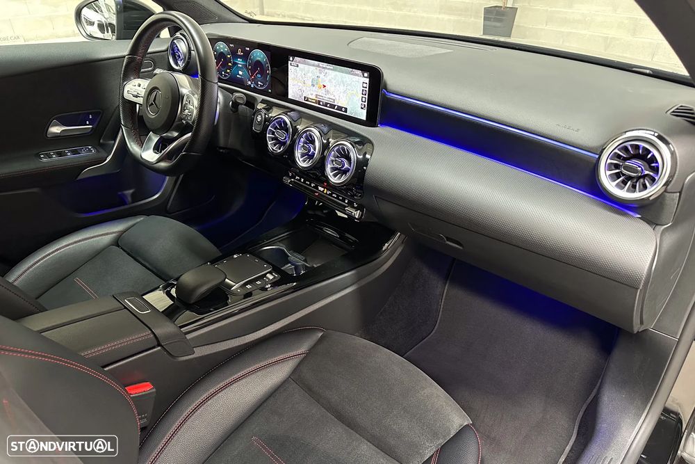 Mercedes-Benz A 250 Limousine e 8G-DCT AMG Line - 10