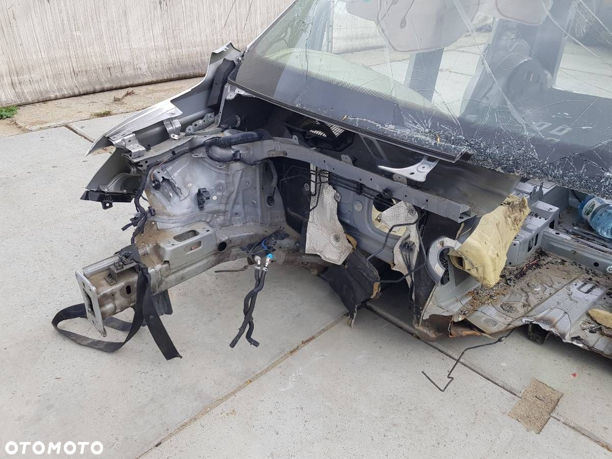KAROSERIA ĆWIARTKA BŁOTNIK TYŁ PRÓG DACH PODŁUŻNICA - 999.00 PLN - VW CADDY V Nadwozie - 2