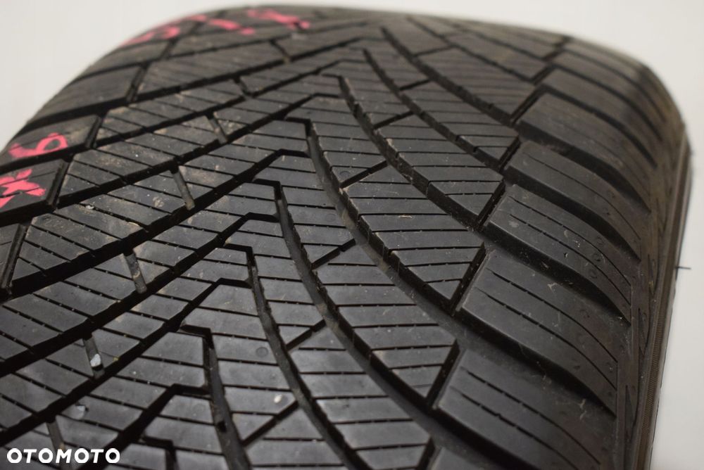 R18 235/55 Kumho Solus 4S HA32 104V Wysyłka gratis! - 3