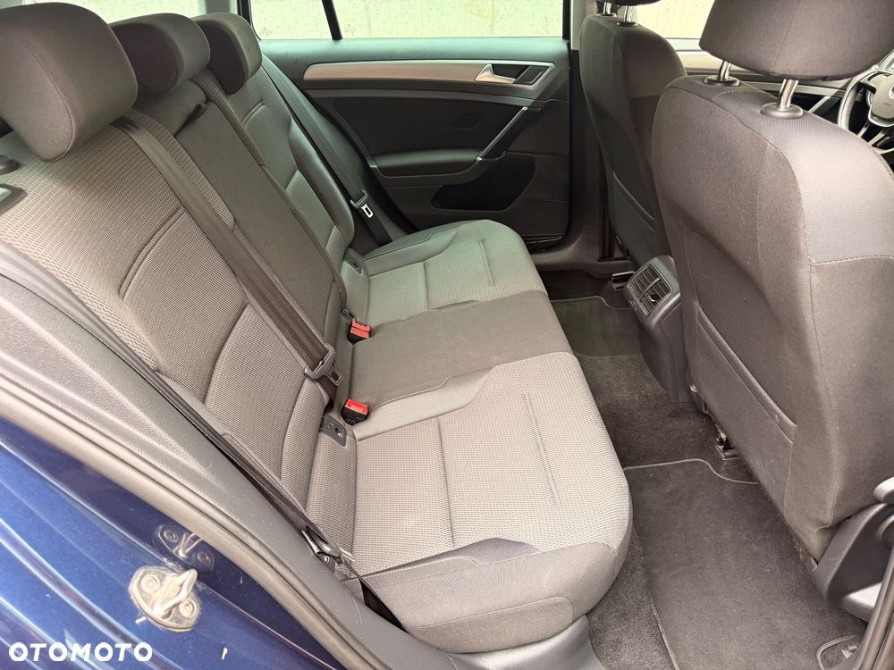 Volkswagen Golf 1.6 TDI Comfortline - 16