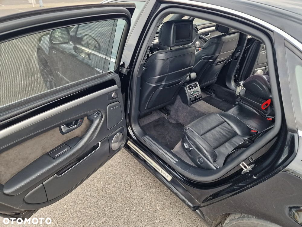 Audi A8 W12 quattro Langversion - 14