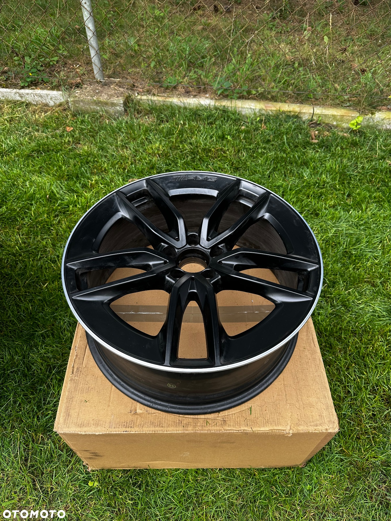 Felgi Mercedes Benz AMG w213 20” czarne przód A 213 40149 00 - 9