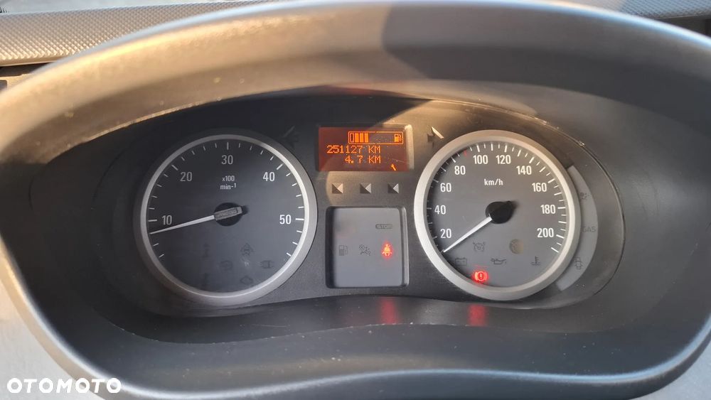 Opel Vivaro L2H1 DPF Life - 37