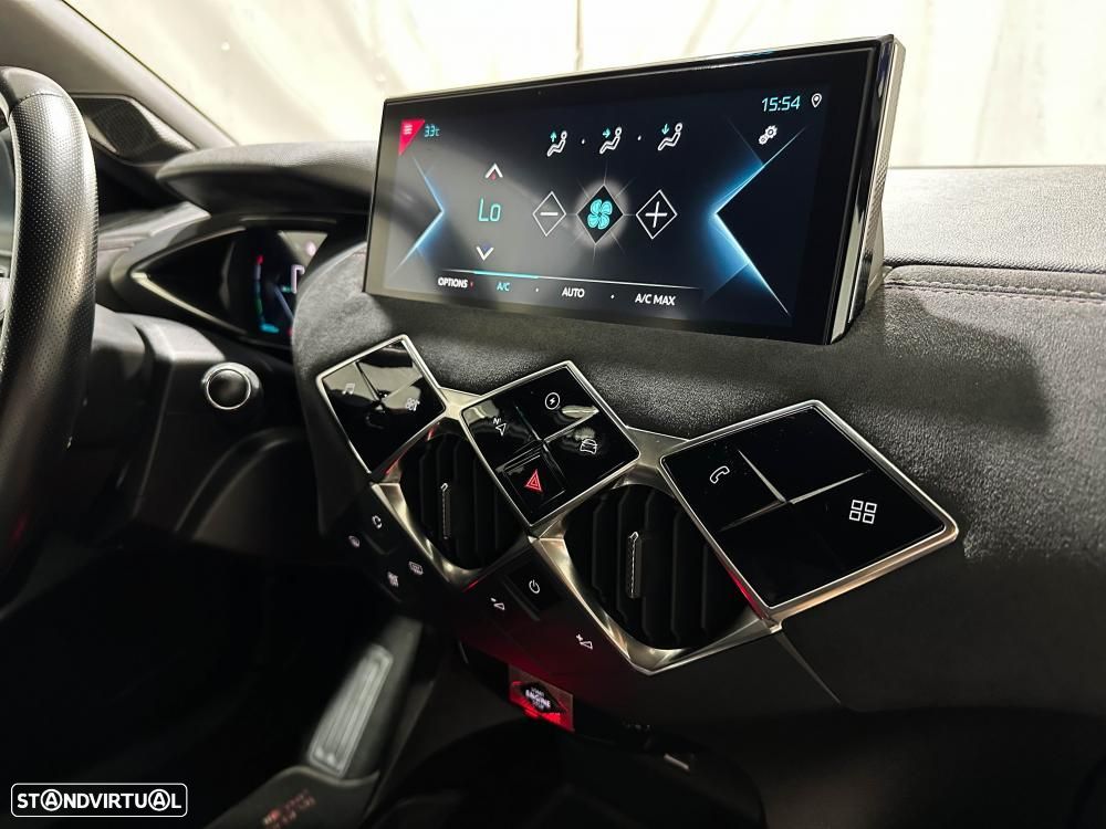 DS DS3 Crossback E-TENSE PERFORMANCE LINE - 32