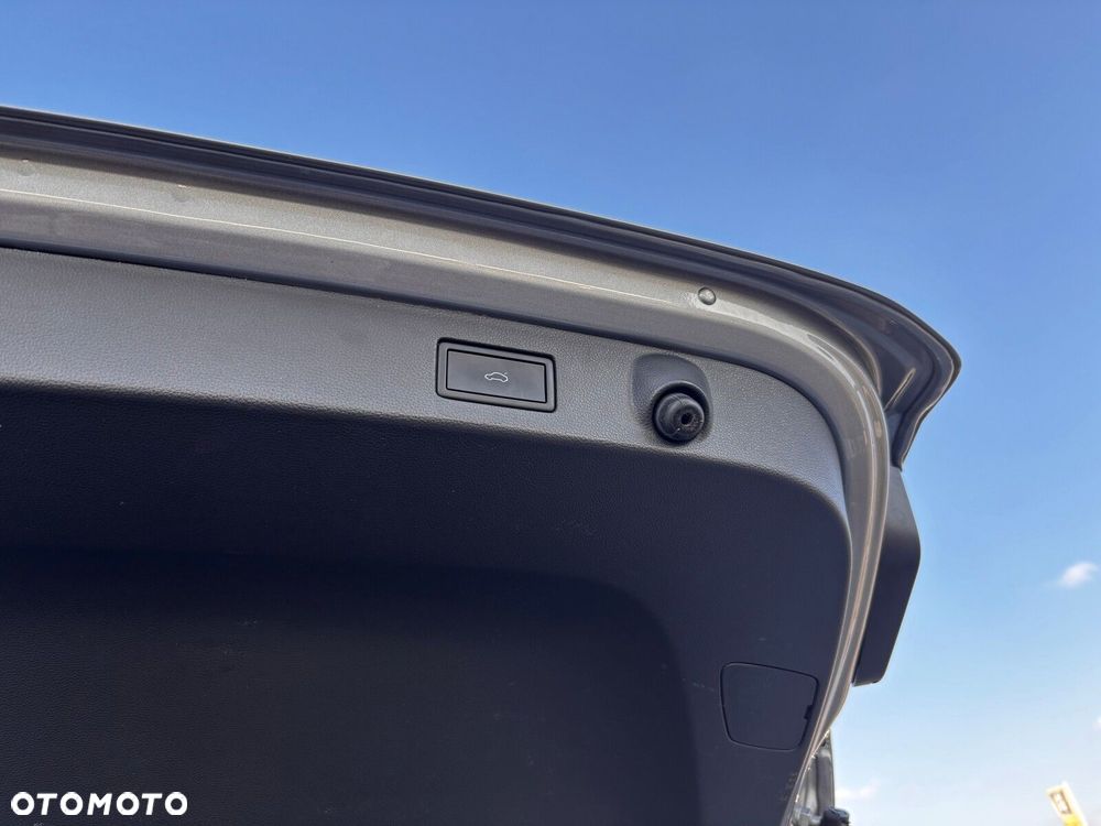 Volkswagen Arteon 2.0 TDI 4Motion R-Line DSG - 41