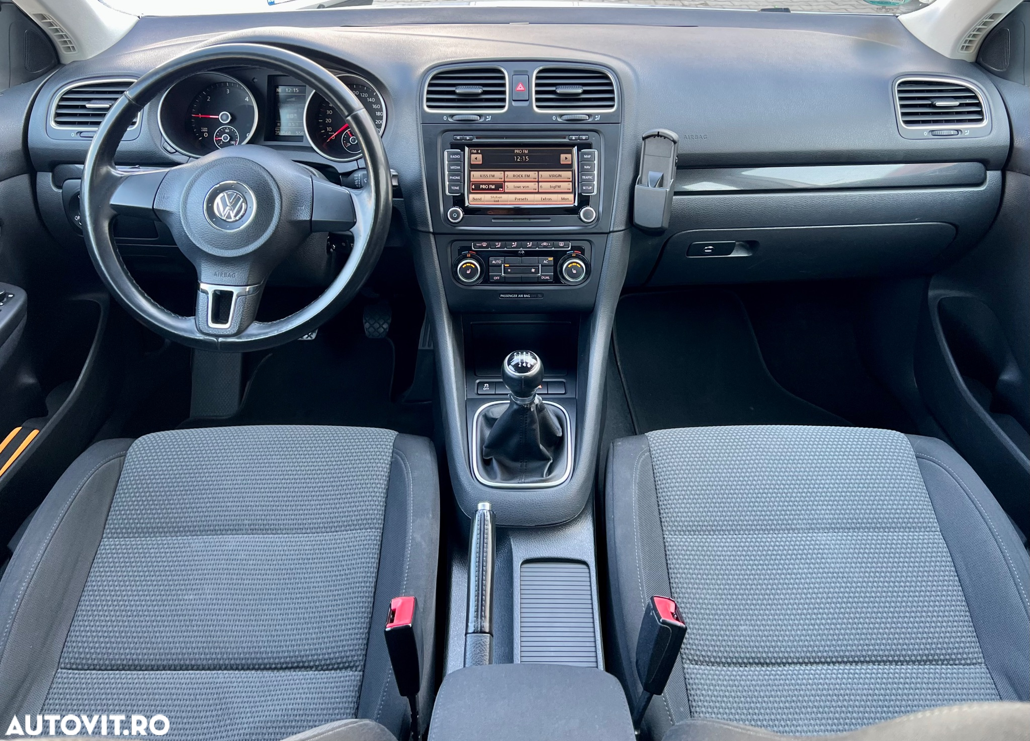Volkswagen Golf 2.0 TDI DPF Comfortline - 7