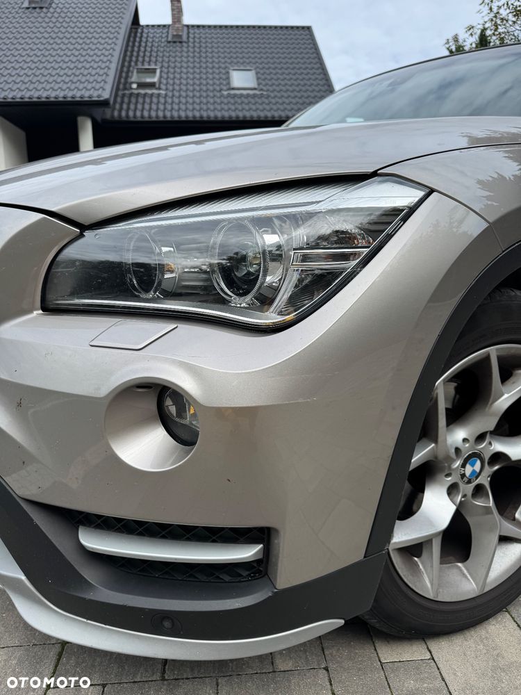 BMW X1 xDrive18d - 11