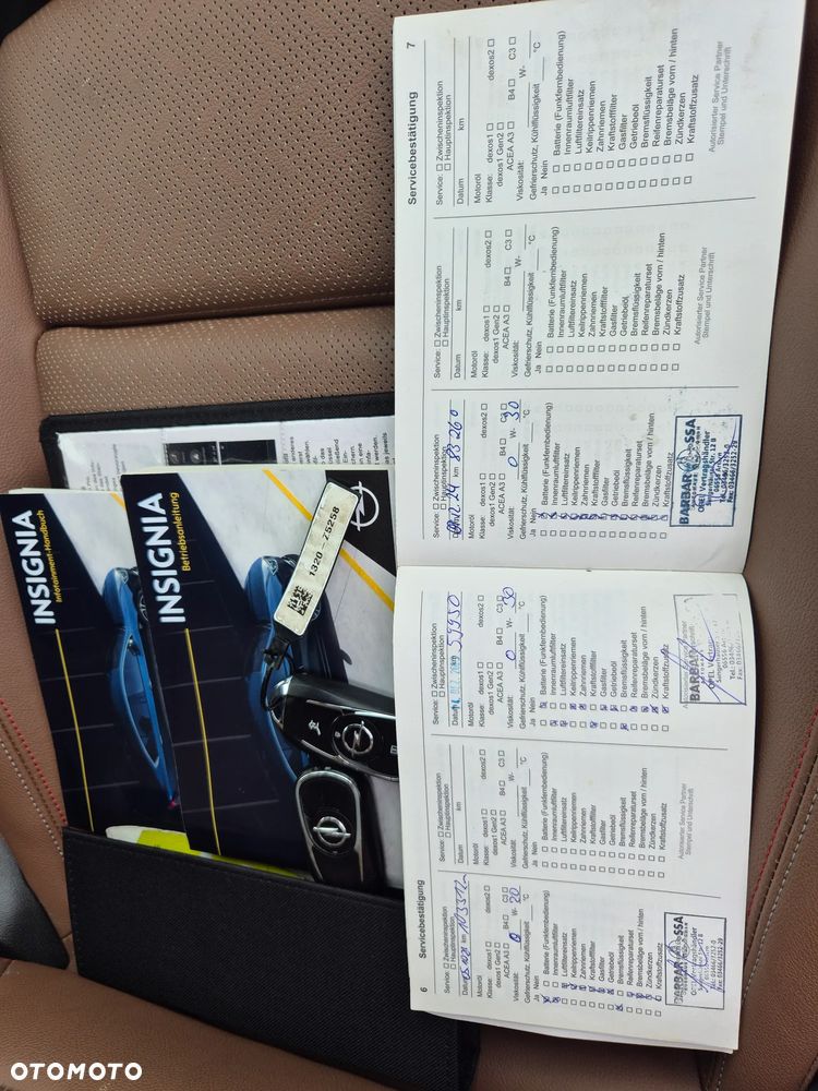 Opel Insignia - 21