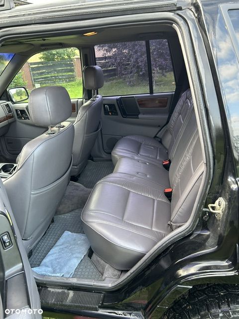 Jeep Grand Cherokee 5.2 Limited - 10