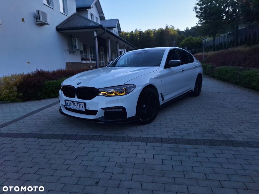 BMW Seria 5 530i xDrive Sport Line sport - 24