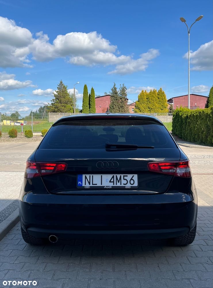 Audi A3 3-drzwiowe 1.6 TDI Attraction - 13