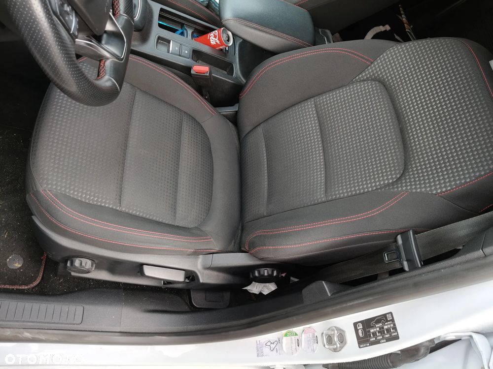 Ford Kuga 1.5 EcoBlue ST-LINE - 13