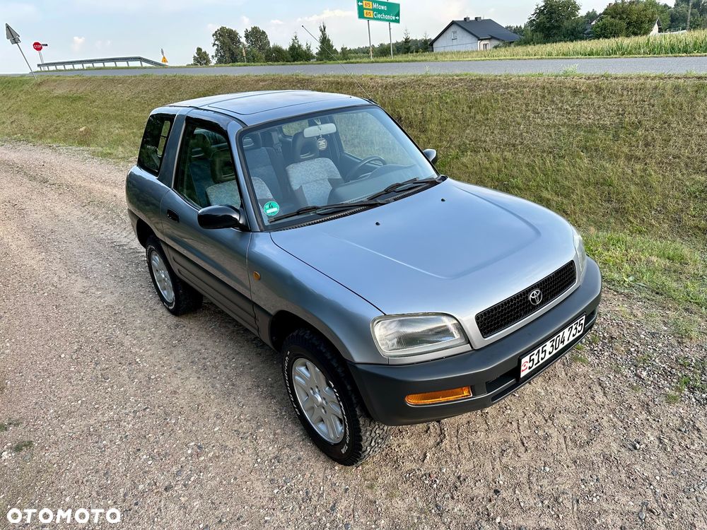 Toyota RAV4 2.0 Special - 12