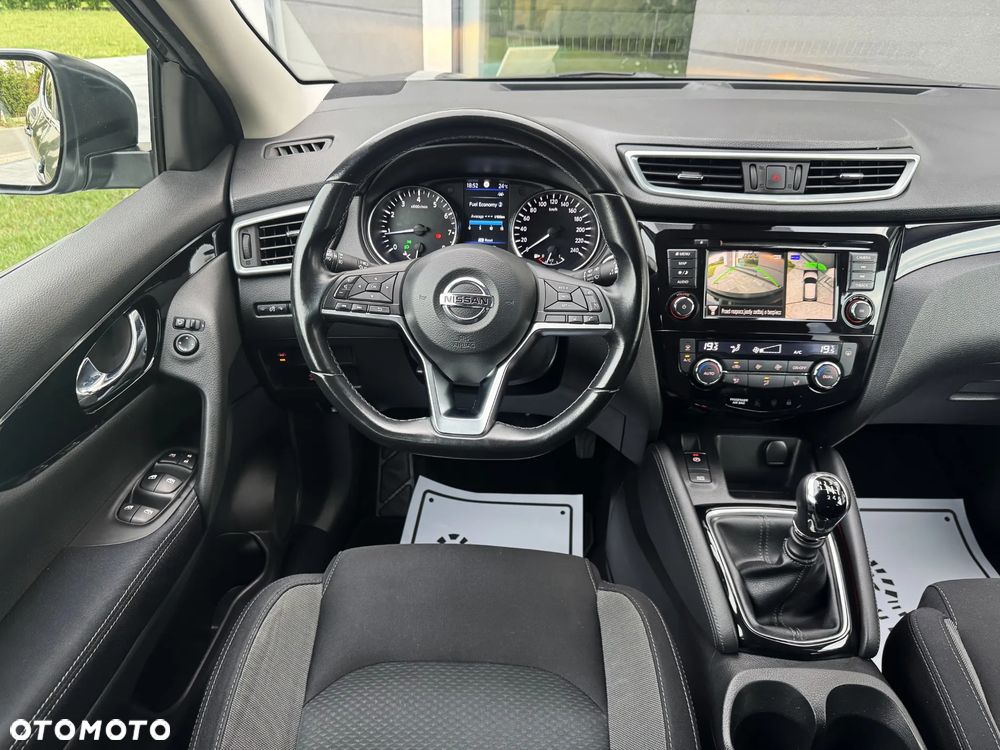 Nissan Qashqai 1.3 DIG-T N-Tec - 29
