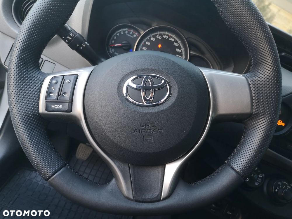 Toyota Yaris 1.0 Active - 14