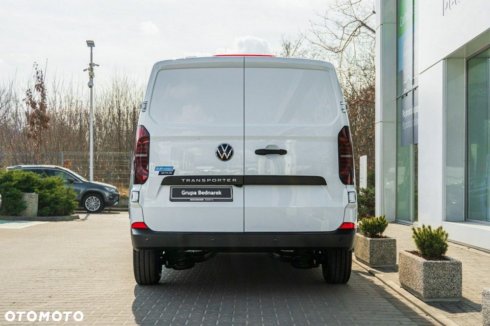 Volkswagen Transporter - 8