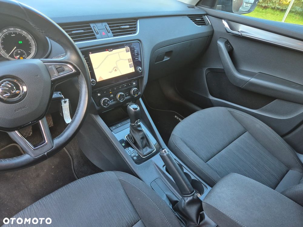 Skoda Octavia 2.0 TDI Style DSG - 14