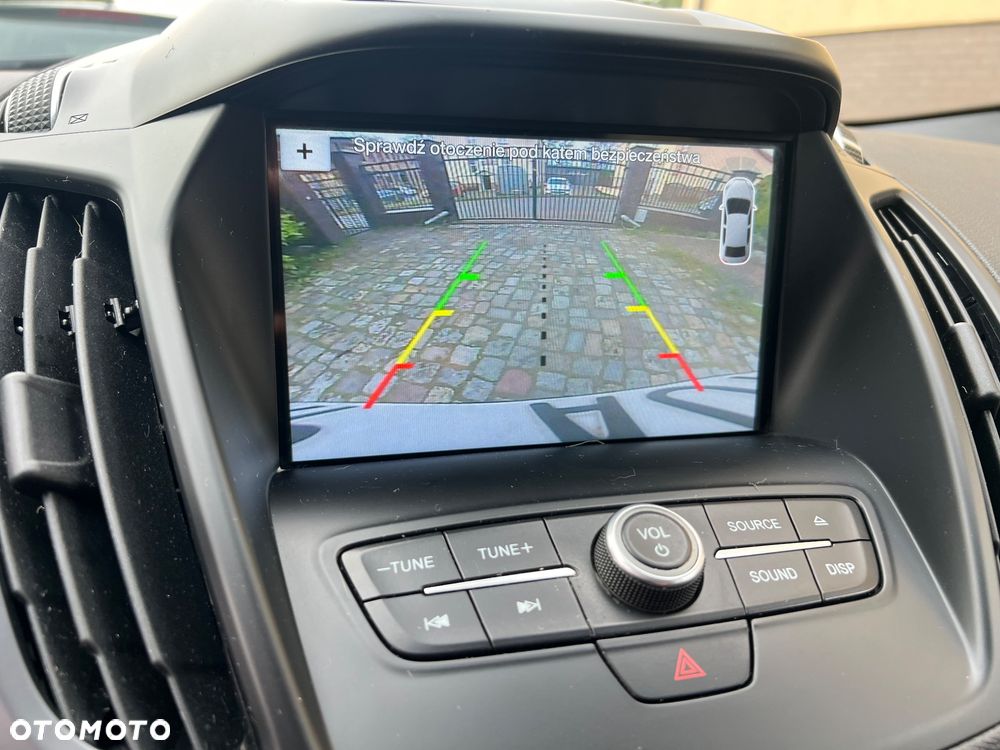 Ford Kuga 1.5 TDCi 2x4 ST-Line - 19