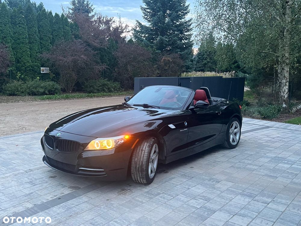 BMW Z4 sDrive30i - 16