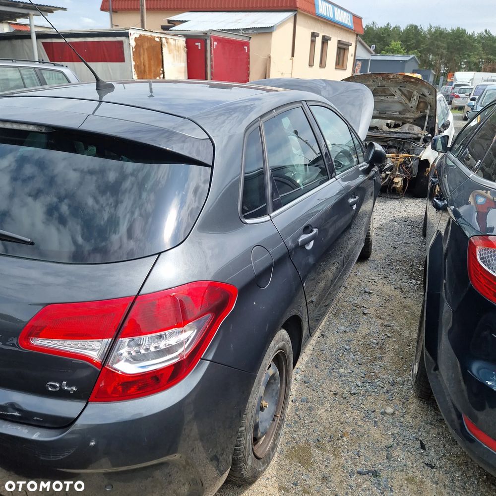 Citroen C4  1.6 VVTI -  kod silnika 10FHC pojazd na częściM - CZĘŚCI - 4