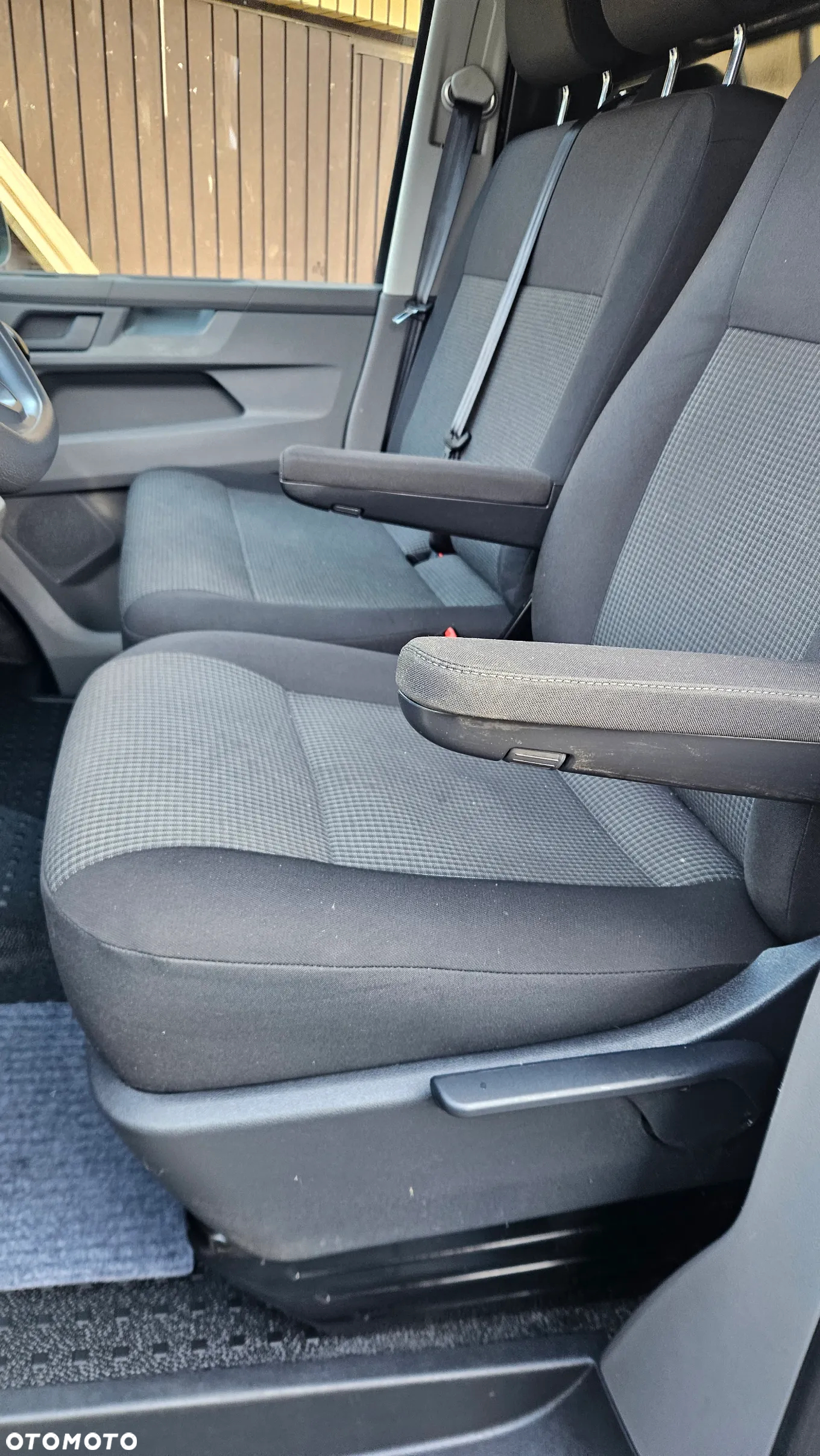 Volkswagen TRANSPORTER T6.1 - 9