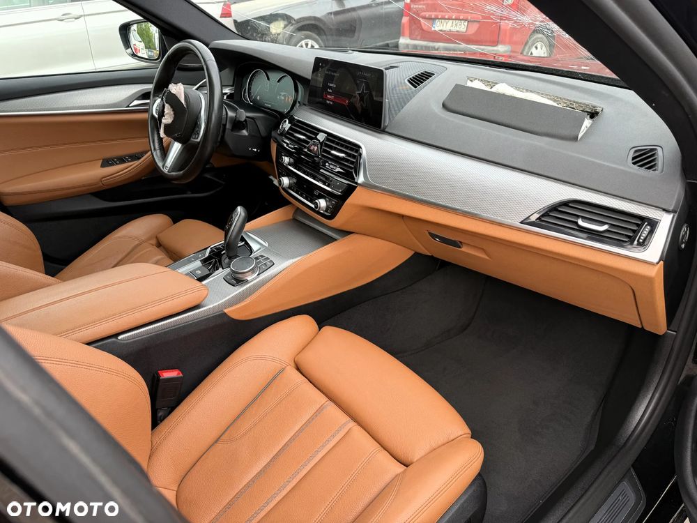 BMW Seria 5 540d xDrive M Sport sport - 10