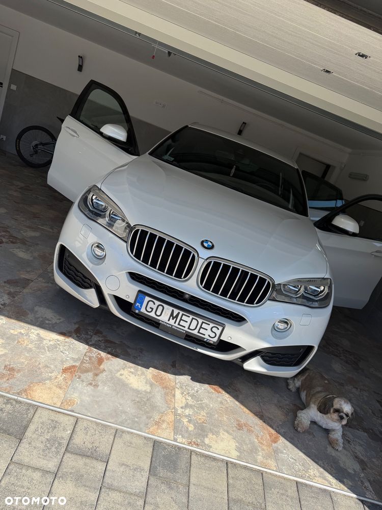 BMW X6 xDrive40d - 12