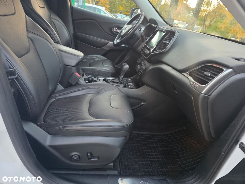 Jeep Cherokee 2.0 GME Active Drive I Limited - 22