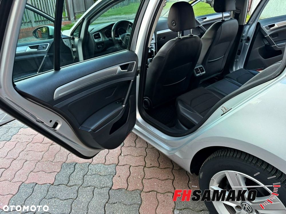 Volkswagen Golf 2.0 TDI (BlueMotion Technology) DSG Highline - 27