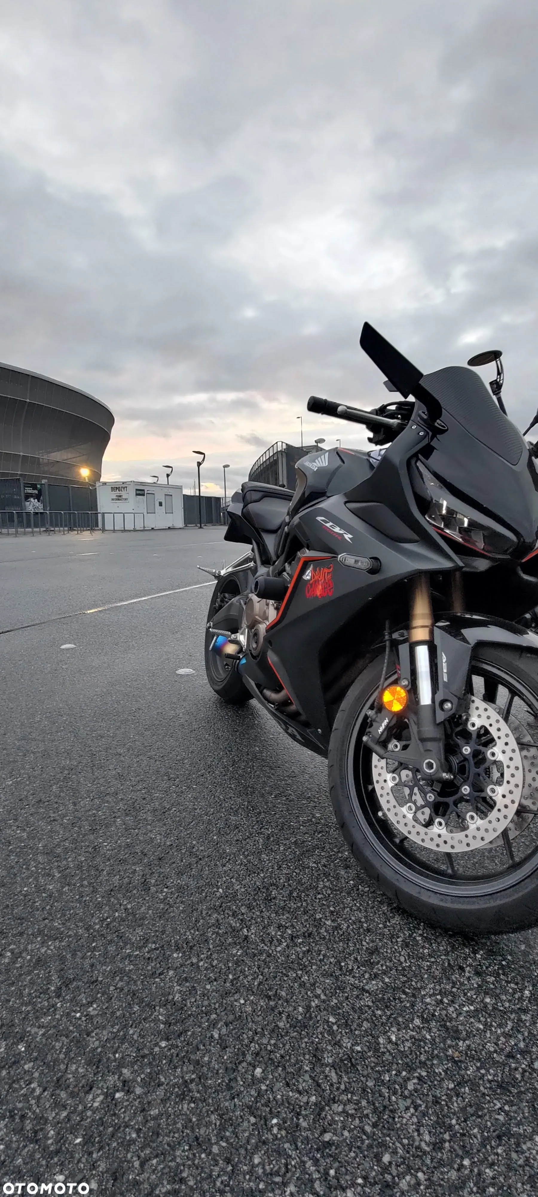 Honda CBR - 3