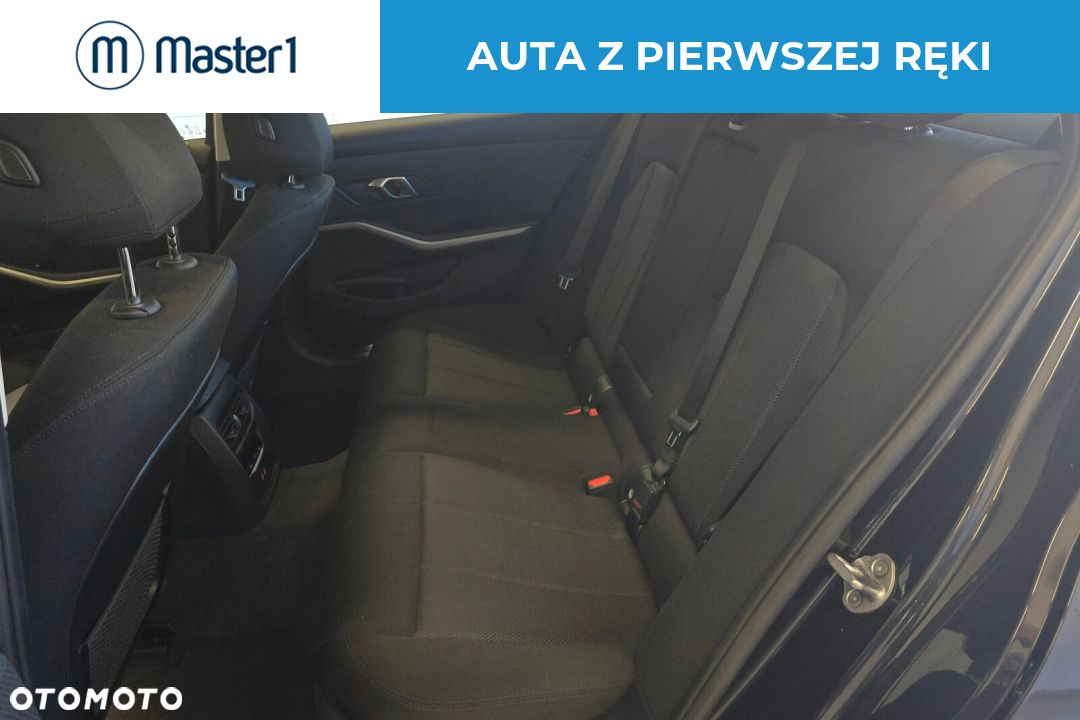 BMW Seria 3 318i Advantage - 10