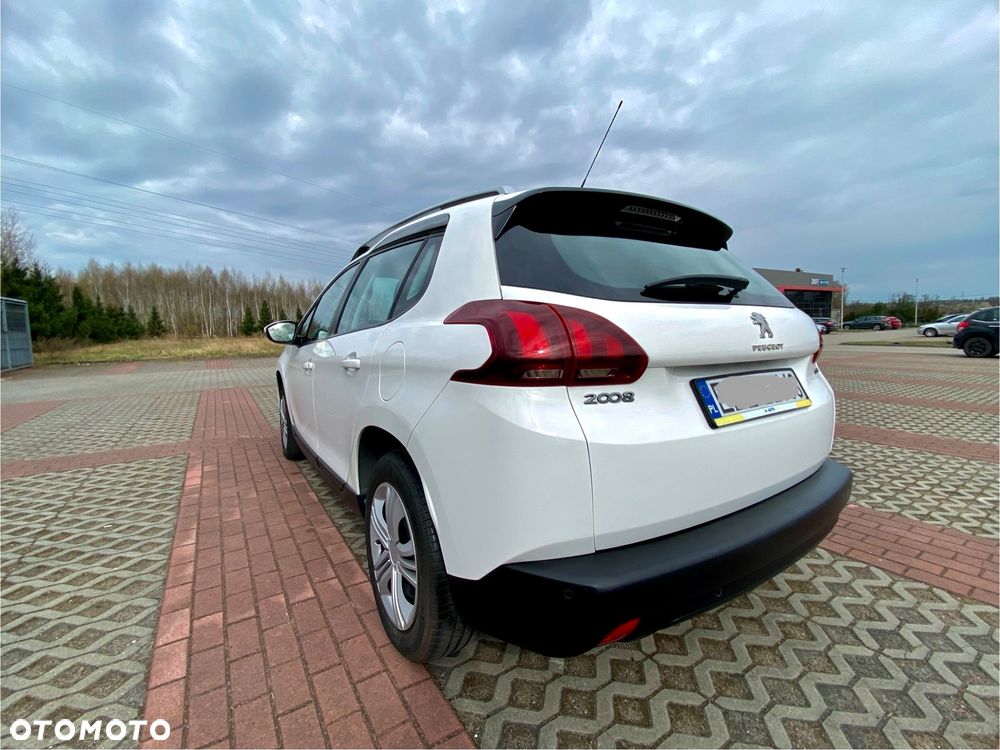 Peugeot 2008 1.2 Pure Tech Active - 9