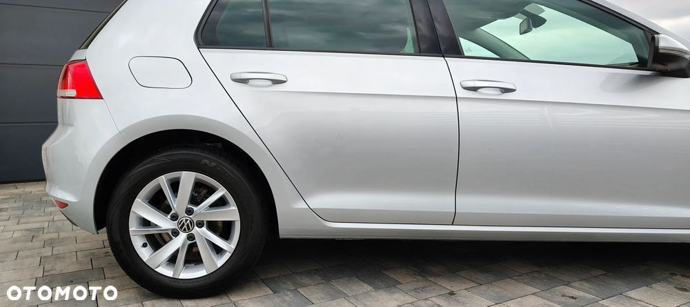 Volkswagen Golf 1.6 TDI BlueMotion Technology DSG Lounge - 11