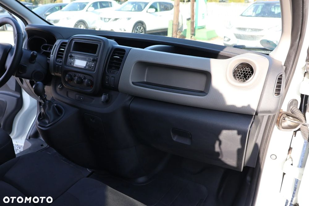 Renault Trafic - 8