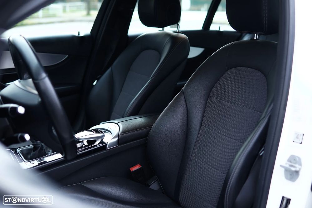 Mercedes-Benz C 200 CDI DPF (BlueEFFICIENCY) Avantgarde - 51