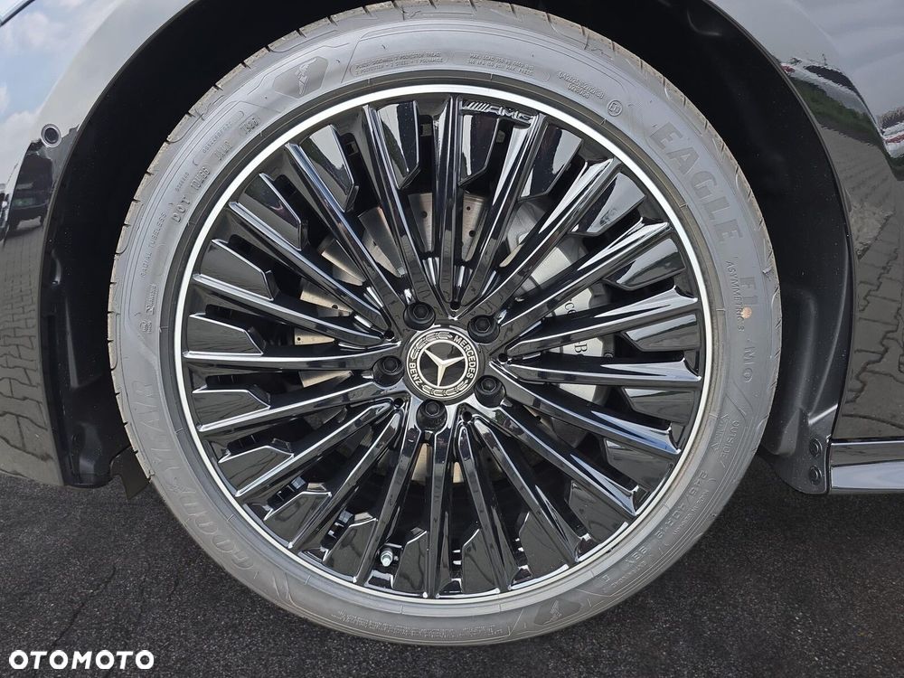 Mercedes-Benz CLE - 10