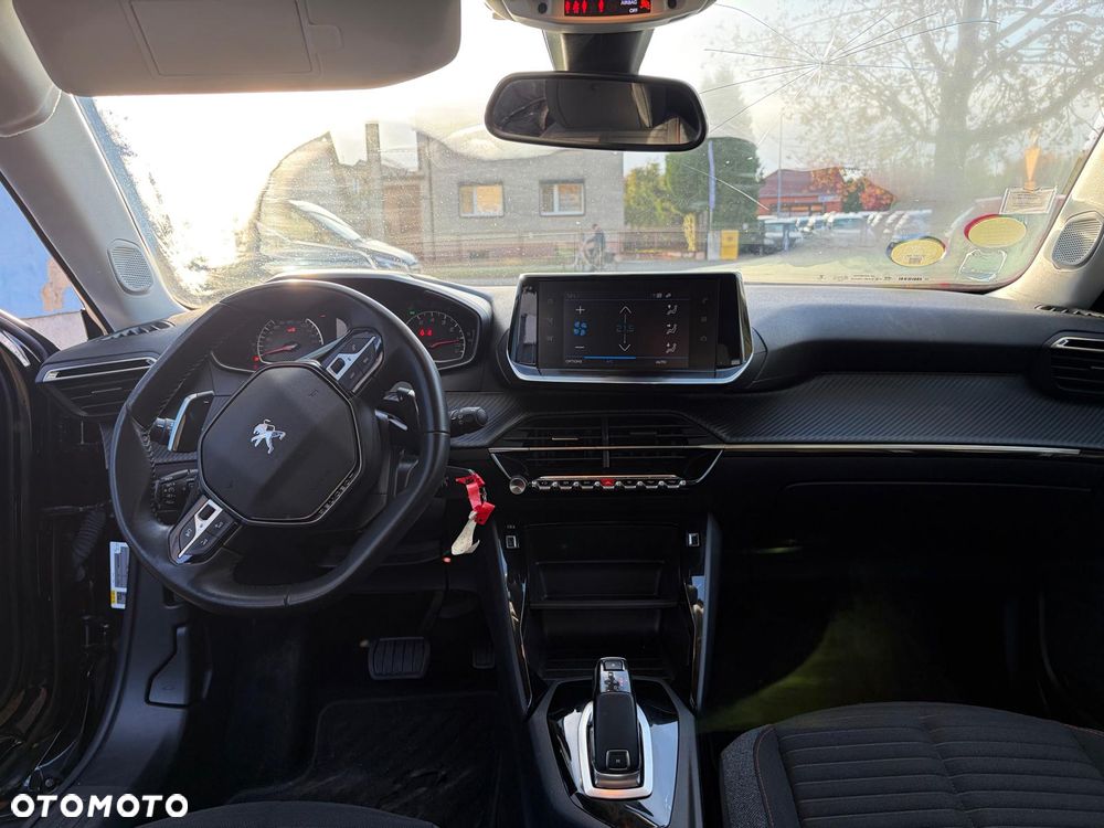 Peugeot 2008 - 23