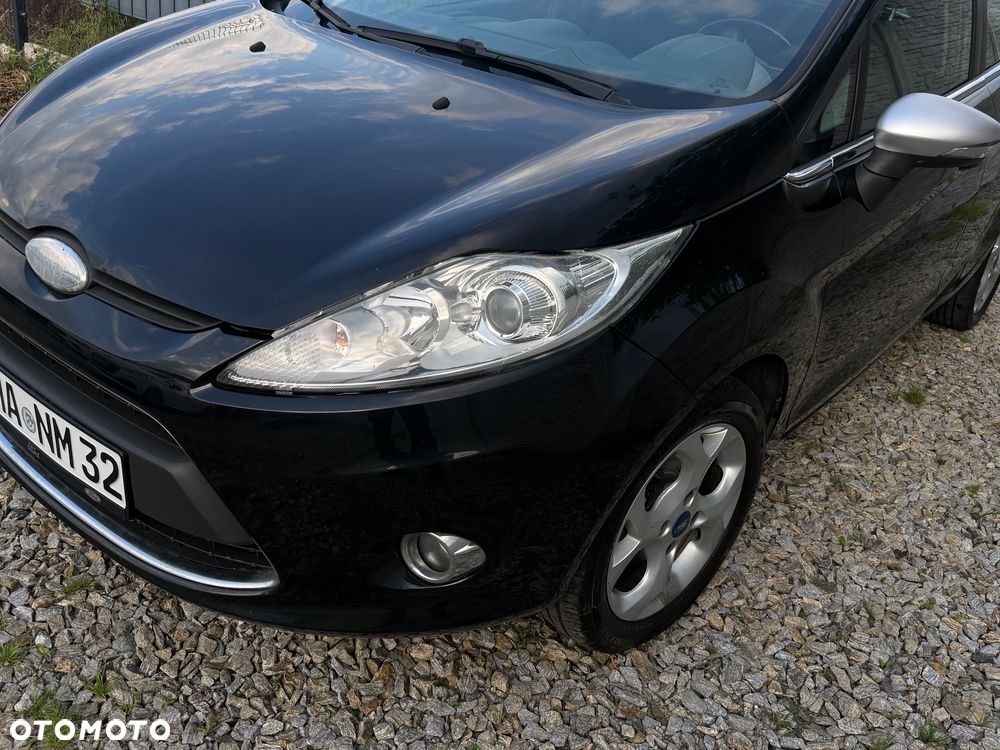 Ford Fiesta 1.25 Champions Edition - 13