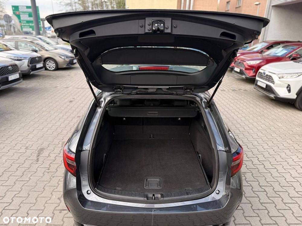 Toyota Corolla 1.8 Hybrid Comfort - 10