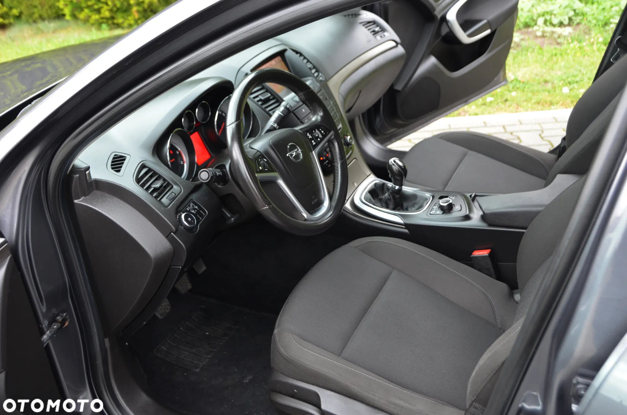 Opel Insignia 2.0 CDTI - 29
