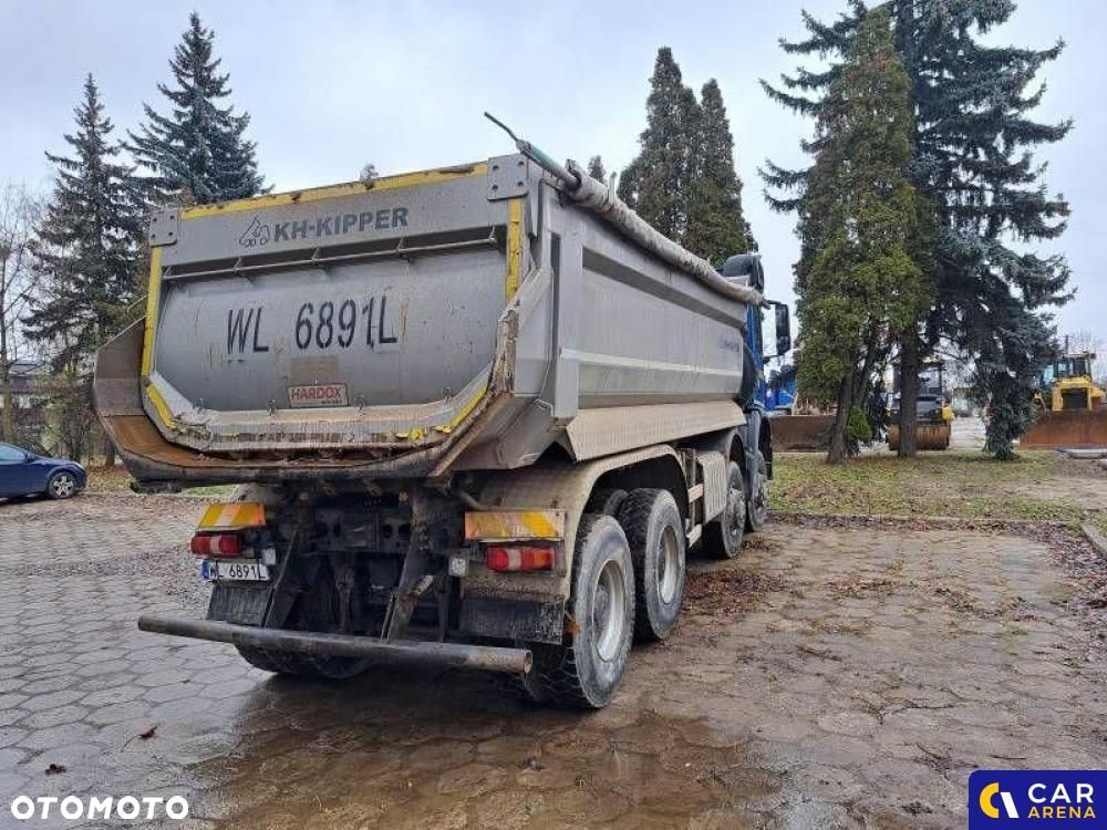 Mercedes-Benz Arocs - 4