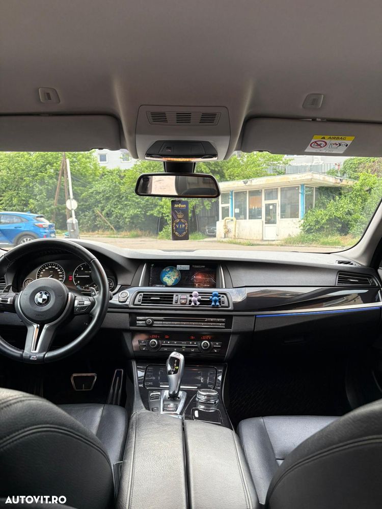 BMW Seria 5 520d AT - 9